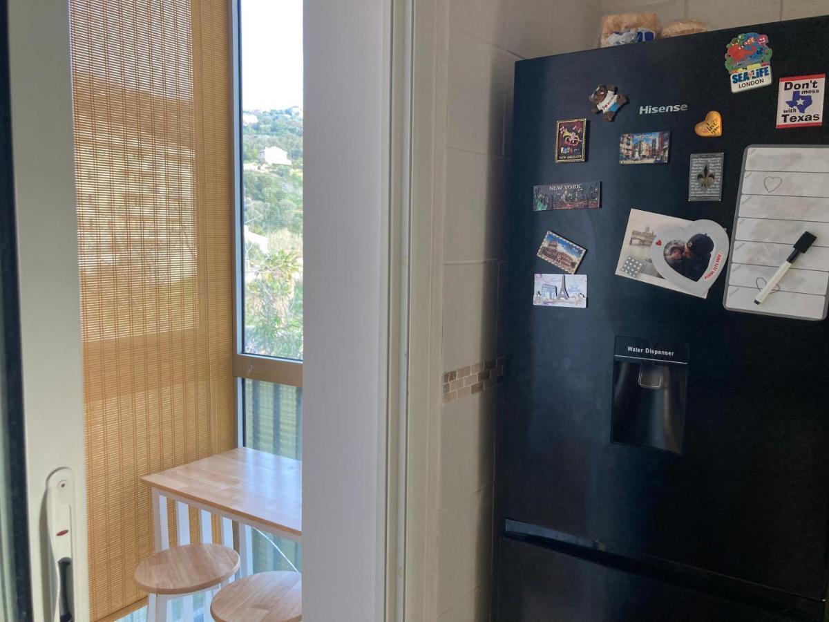 Location Chambre Avec Salle De Bain Et Partie Commune Sea View & Mountain View Renting 1 Of 3 Bedrooms With Shared Common Space 3 Bdrm Apt Not 1 Bdrm Plus Clime Ou Ac Bastia  Luaran gambar