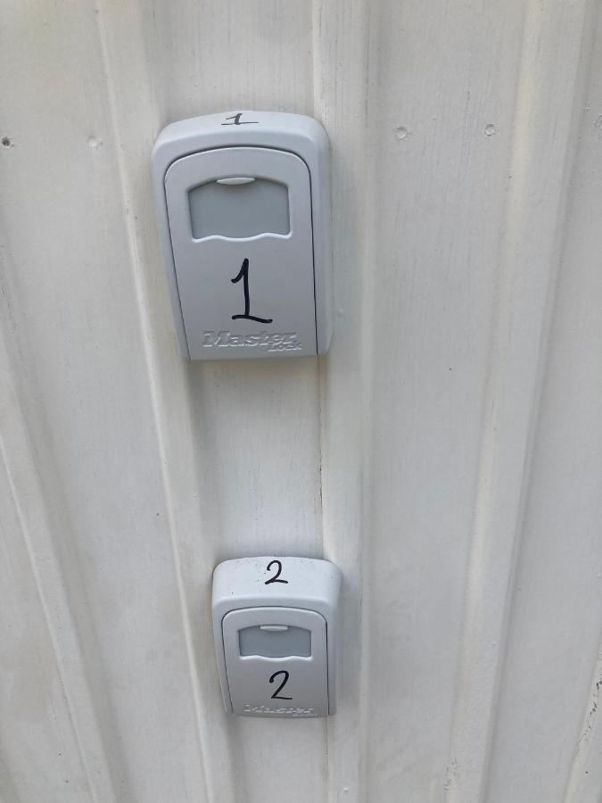 Location Chambre Avec Salle De Bain Et Partie Commune Sea View & Mountain View Renting 1 Of 3 Bedrooms With Shared Common Space 3 Bdrm Apt Not 1 Bdrm Plus Clime Ou Ac Bastia  Luaran gambar
